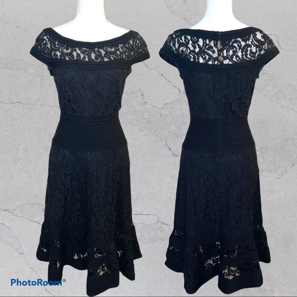 Tadashi Shoji Dresses & Skirts - Tadashi Shoji Black Lace Sheath Cocktail Dress
